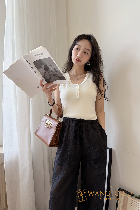 WANG CHIU 麻豆照